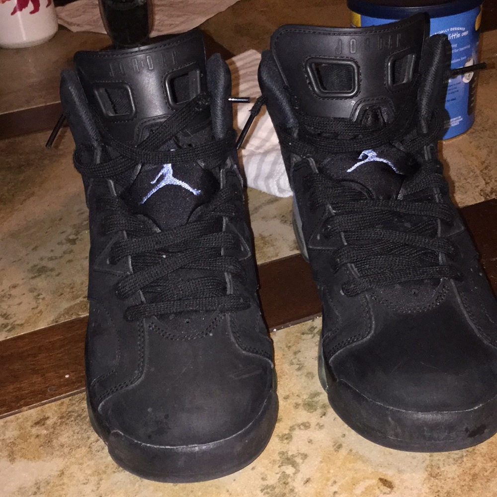 Jordan 6 - Picture 3 of 4